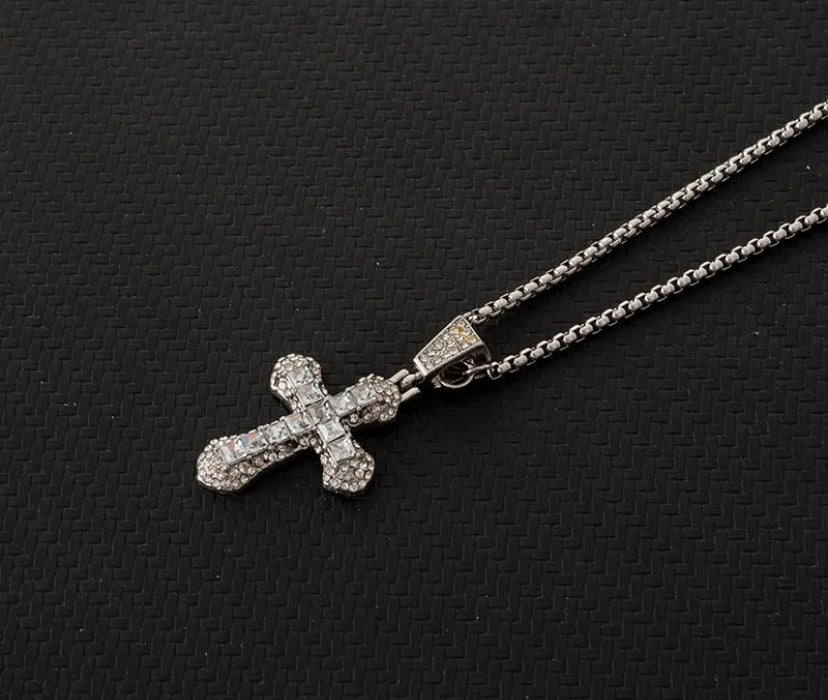 Club Eveil Stainless Steel Cross Necklace